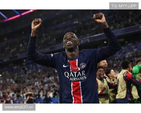 登贝莱与拉菲尼亚：边锋位置竞争及战术适配差异分析